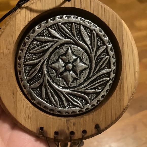 Statesmedal Windchime by Carson - Picture 3 of 6